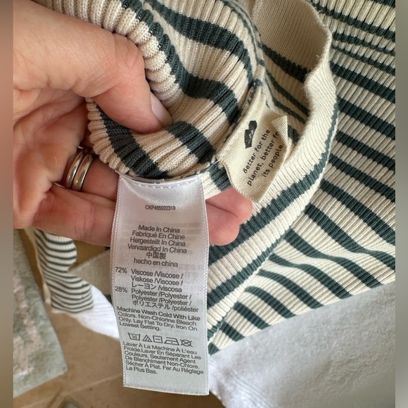 Madewell Carmon Crop Cardigan Striped Teal and Cream Sweater Women's Top - Picture 5 of 6